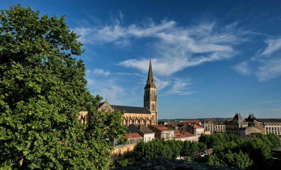 Hotel Le Gambetta Bergerac Eksteriør bilde