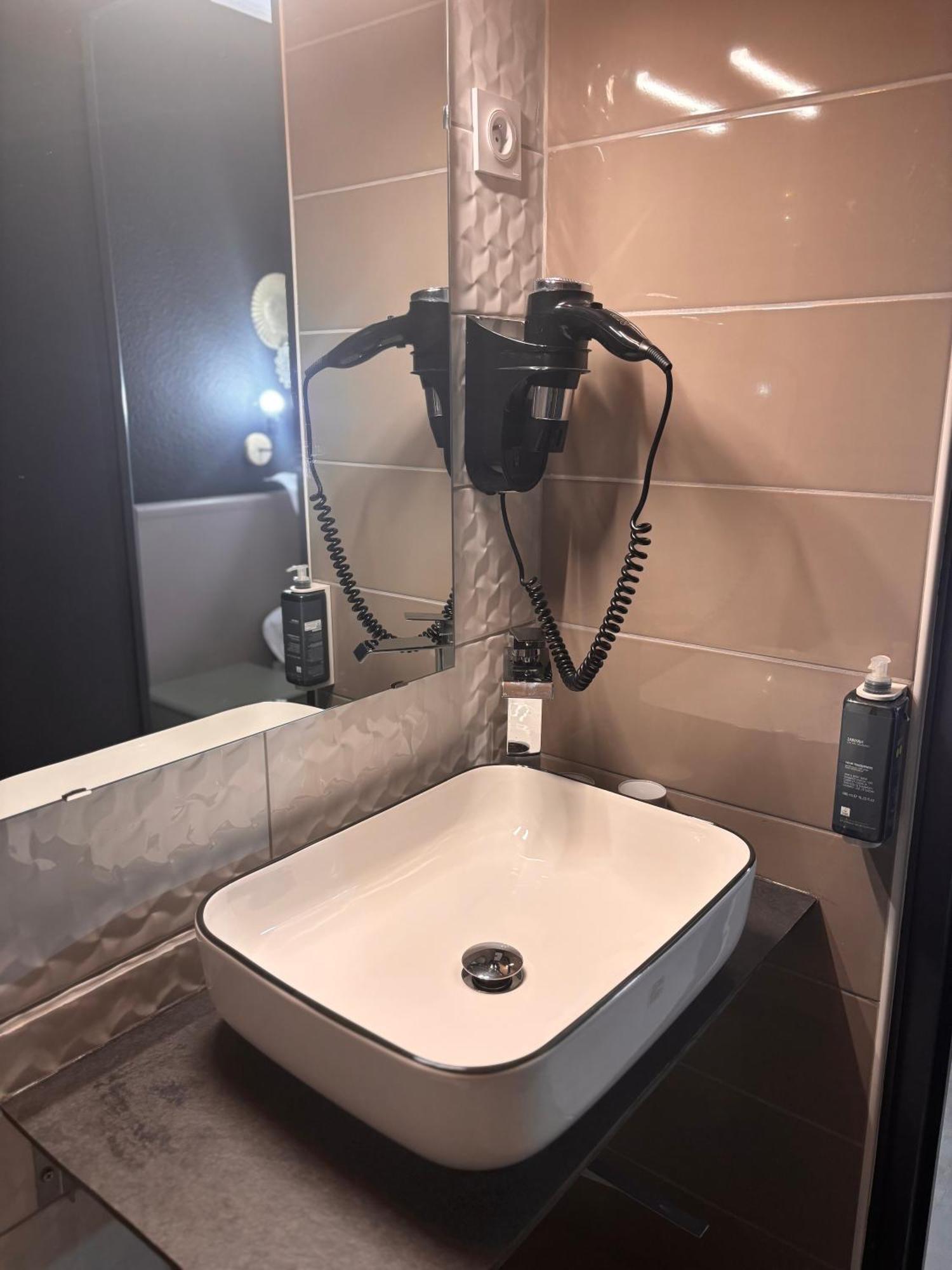 Hotel Le Gambetta Bergerac Eksteriør bilde
